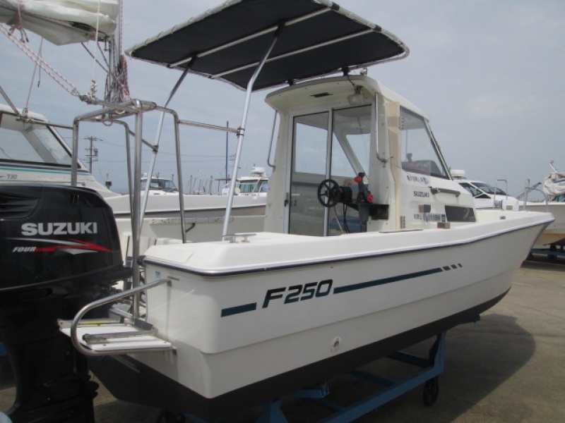 スズキ F250HT 売約済み。ありがとうございました。 中古艇 マリン マリンhttp://www.marine2.jp